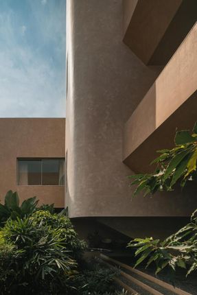 Amaltash House