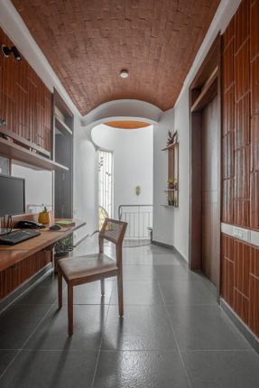 Nalme House
