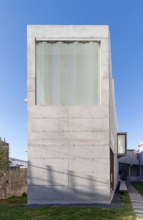 Art Building – Cardenal Spellman Educational Unit