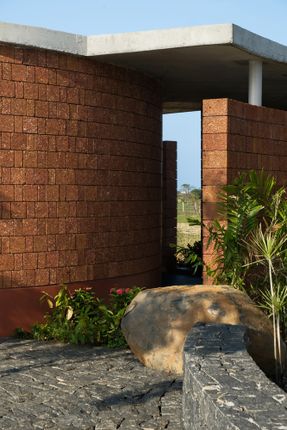 Four Walls Pavilion