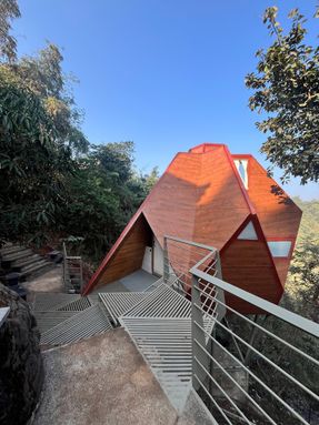 Jugnoo Cabin