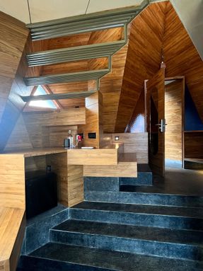 Jugnoo Cabin