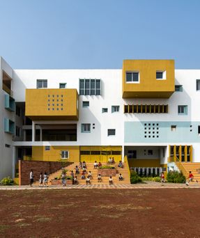 KLE School, Sankeshwar
