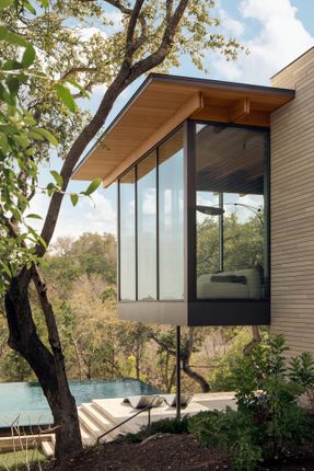 Terrace Mountain Residence
