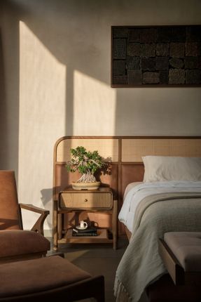 Sandstone House