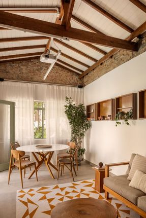 Limoeiro House