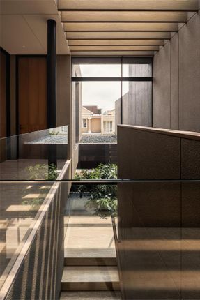 Kenari House