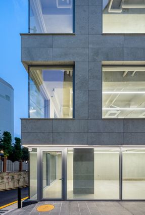 YP Building