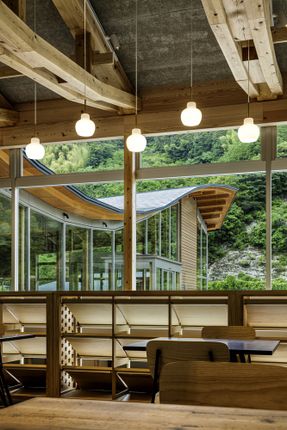 Makino's Roadside Station