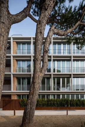 G-Beach Residence