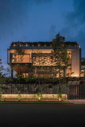 Beyond The Courtyard House