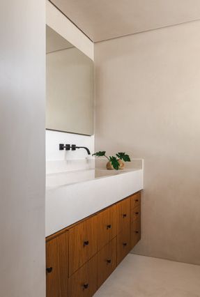 MR Apartment