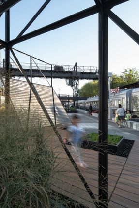 The 798·751 Train Street Renovation