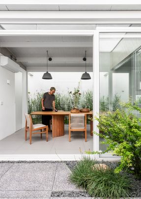Yano House