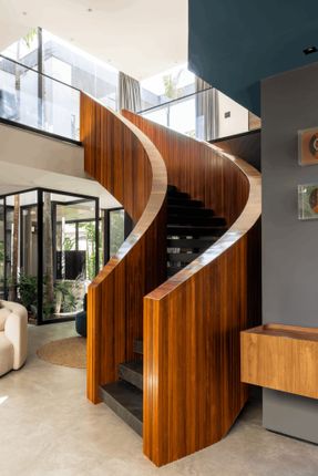 C21 Residence