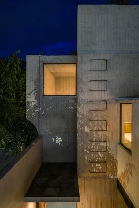 Gardenias House