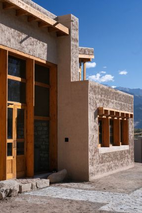 Gulzar’s Residence