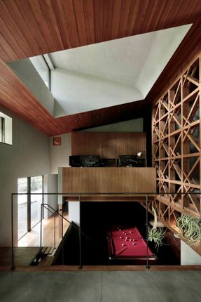 YMK House