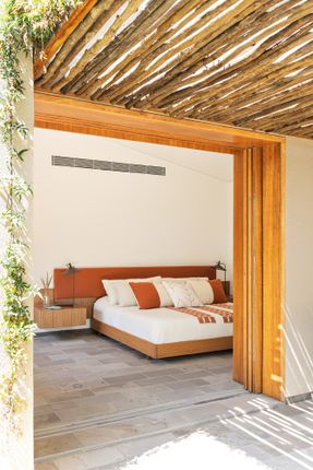 VLP House