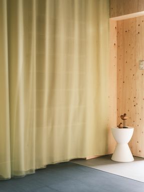 Six-grid House In Osaka