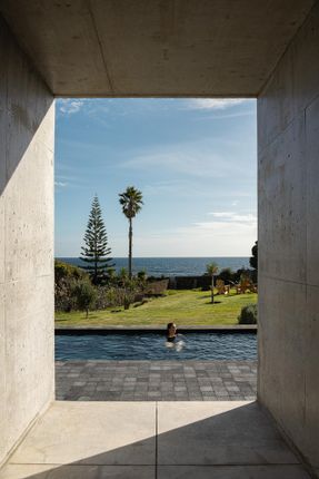 Broken Rock House