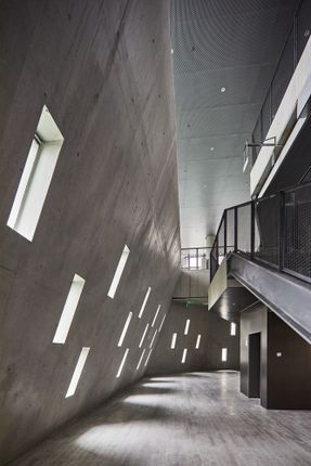 Yutang Culture And Sports Center