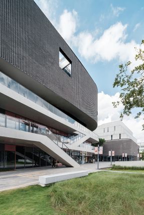 Yutang Culture And Sports Center