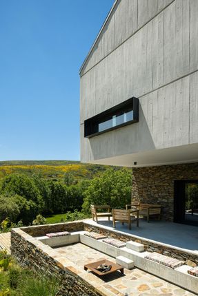 TerraSense Mountain Refuge