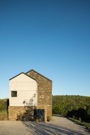 TerraSense Mountain Refuge