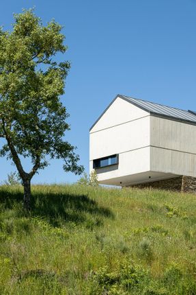 TerraSense Mountain Refuge