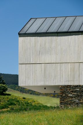 TerraSense Mountain Refuge