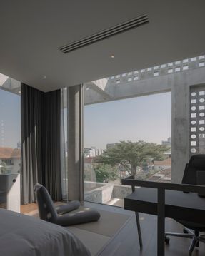 Sailom House