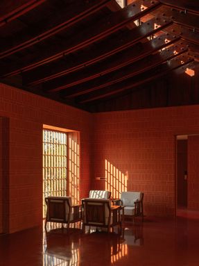 Qing Shui Meditation Retreat Center