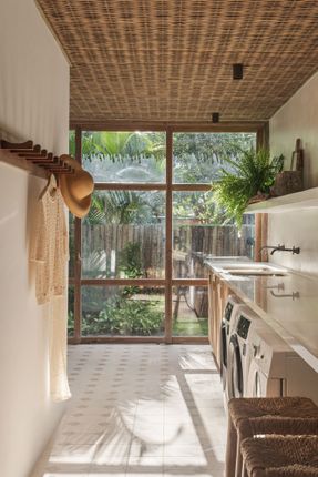 Trama House
