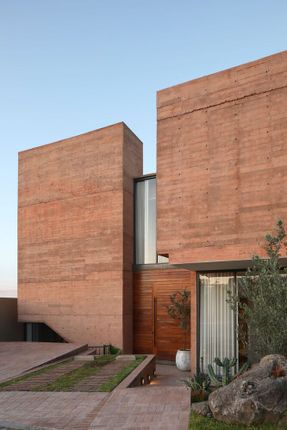 Juriquilla House