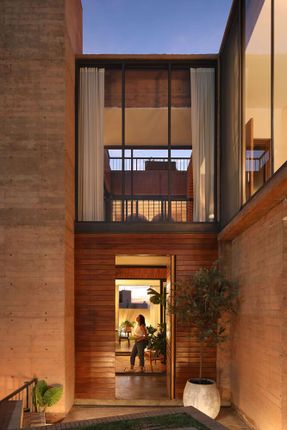 Juriquilla House