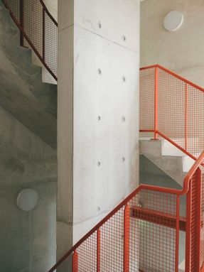 Sentier - Contemporary Workplace