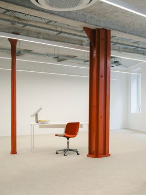 Sentier - Contemporary Workplace