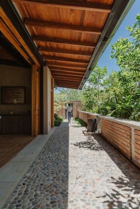 Casa Barro
