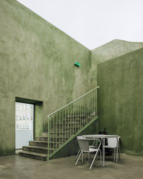 Capitão House