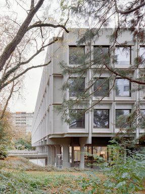 Vertical Extension And Refurbishment Of Collège Rousseau