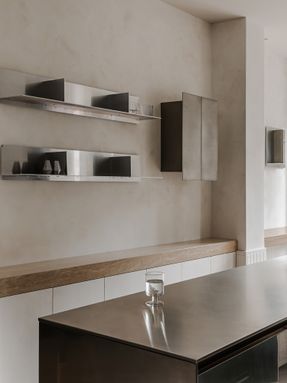 Diagonal Apartment