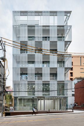 Metal Curtain Building