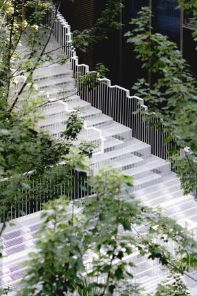 Yanlord Arcadia Sunken Garden —— Lacy Steps