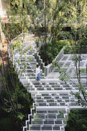 Yanlord Arcadia Sunken Garden —— Lacy Steps