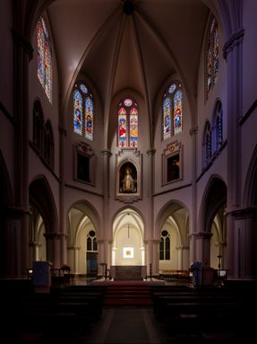 La Milagrosa Altarpiece