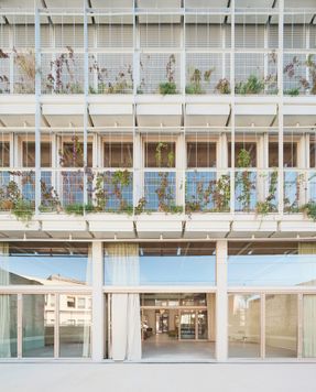 Sants Social Center