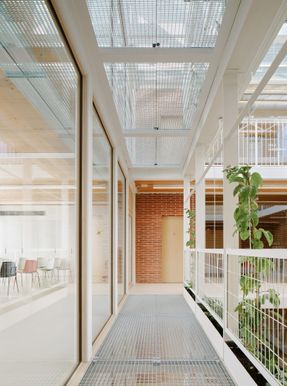 Sants Social Center