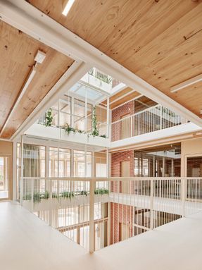 Sants Social Center