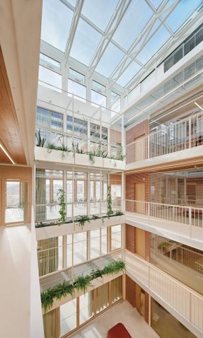 Sants Social Center
